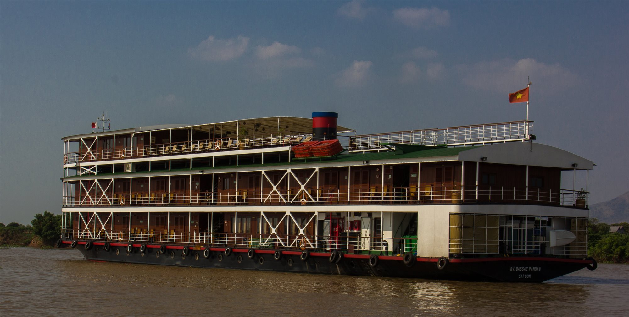 Mekong River Cruises &mdash; Vietnam & Cambodia